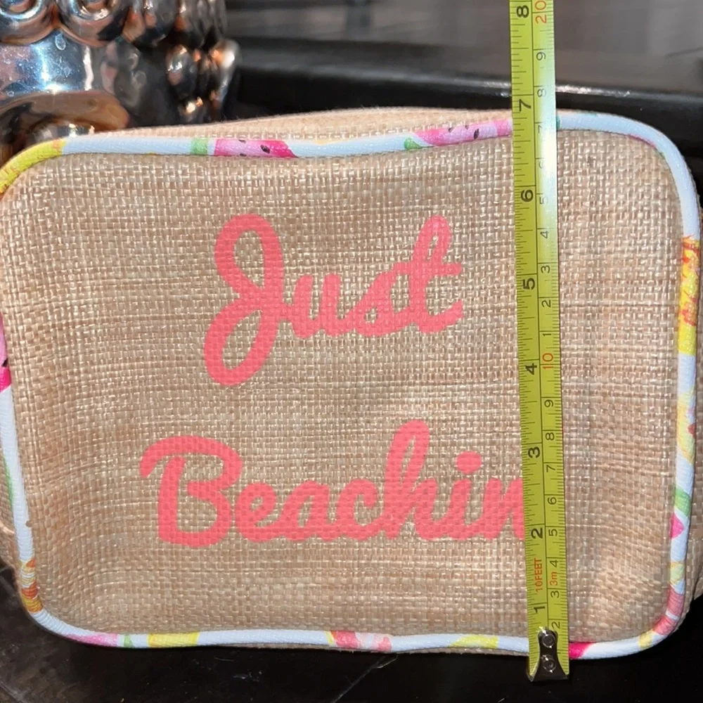 Cosmetics bag - Picture 3 of 6